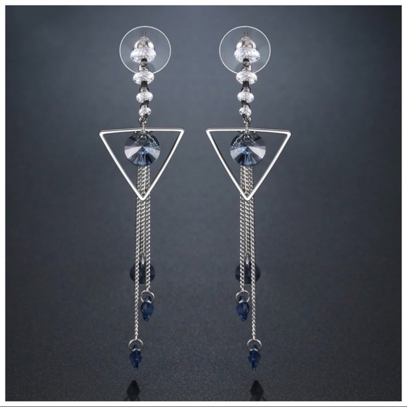 Swarovski Crystals The Onellah Long Triangle Earrings - Picture 4 of 6